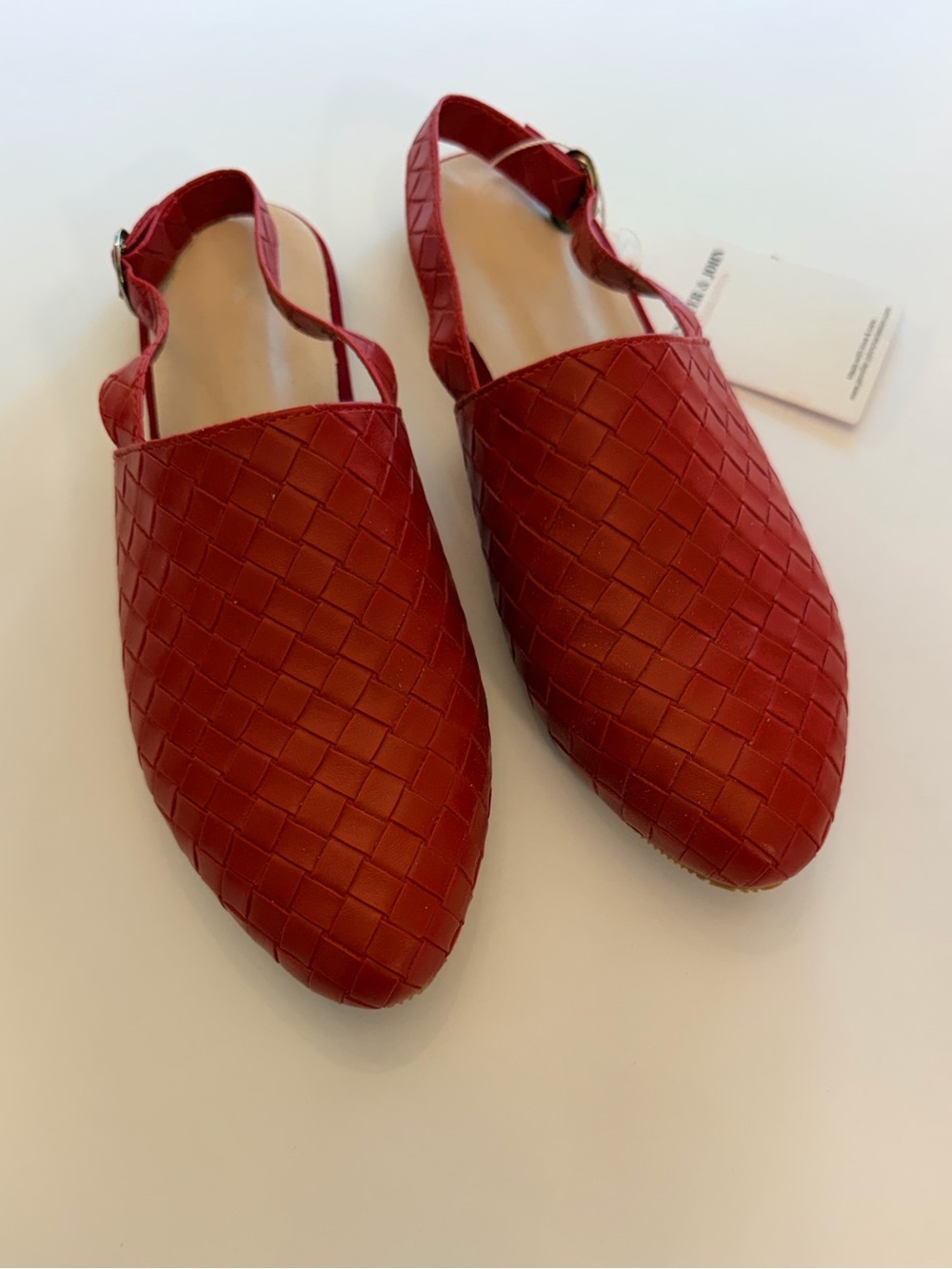 Jennifer & John Charleston Red Woven Leather Slingback Mules – NWT – Size 39 (US